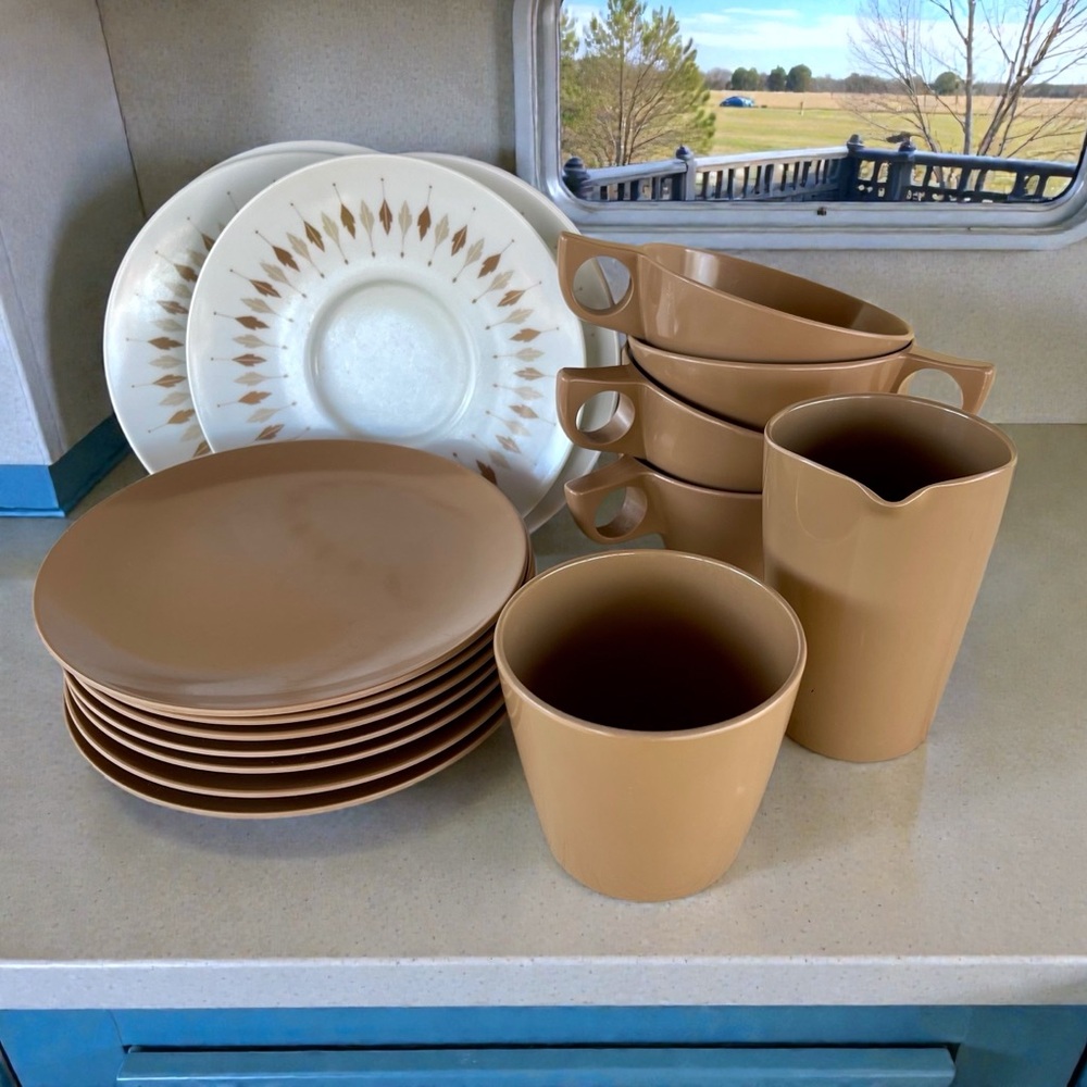 Vintage Texas Ware Coffee Cups Saucers Bread Snack Plates Sugar Creamer Bundle